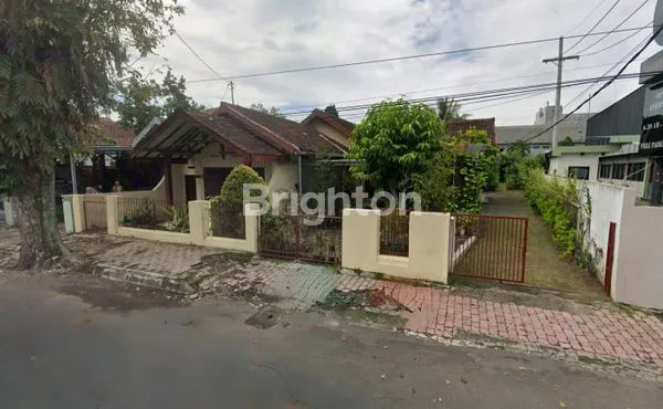 image RUMAH 0 NOL JALAN RAYA JEMBER STRATEGIS  (1)