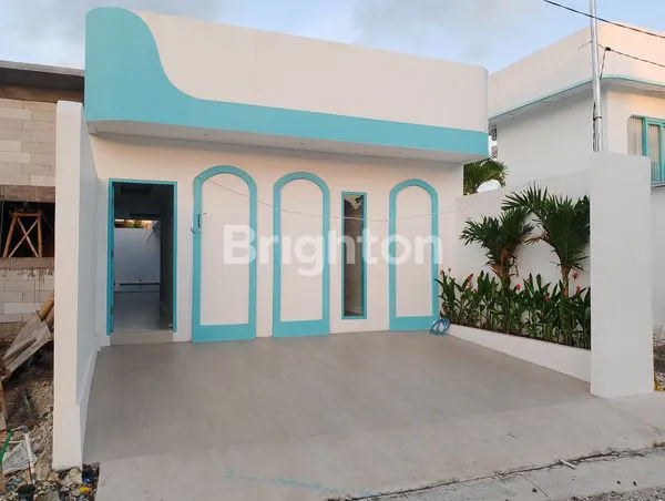 image HUNIAN EKSKLUSIF SANTORINI STYLE, 2KT, DEKAT PANTAI MELASTI (4)