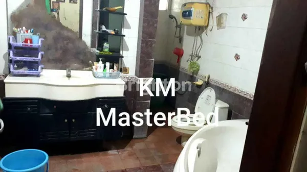 image HUNIAN NYAMAN & TERAWAT BRATANG GEDE SURABAYA (3)