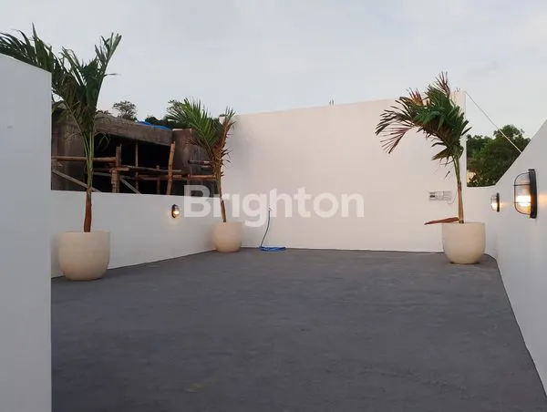 image HUNIAN EKSKLUSIF SANTORINI STYLE, 2KT, DEKAT PANTAI MELASTI (6)