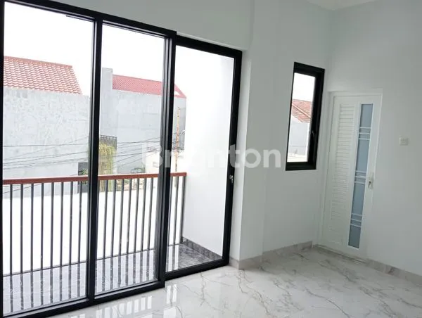 image RUMAH BARU SIAP HUNI DI BINTARO, LT 105M², 3+1 KT (4)