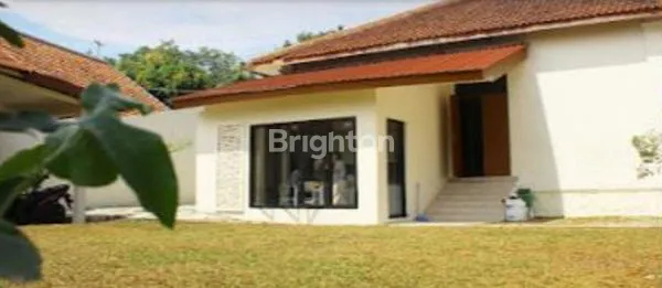 image RUMAH ISTIMEWA ARSITEKTUR SULTAN (2)