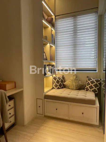 image HUNIAN MODERN 3 KT DI JALAN RAYA BOGOR, 3 LANTAI (7)