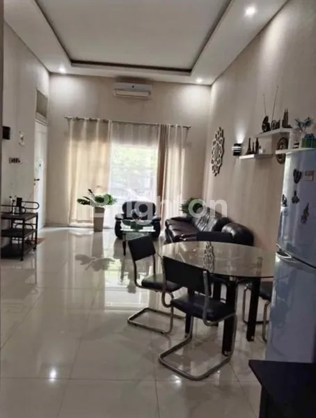 image PAKUWON CITY MINIMALIS SIAP HUNI  (3)