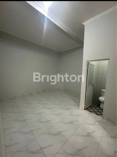 image DIJUAL RUMAH MODERN MINIMALIS 2 LANTAI BANGUNAN BARU DIKAWASAN STRATEGIS HAYAMWURUK DENPASAR TIMUR (5)