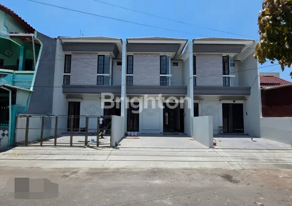 image MINIMALIS 2 LANTAI AREA RUNGKUT 1M-AN DEKAT SUPERINDO MERR, UBAYA (1)