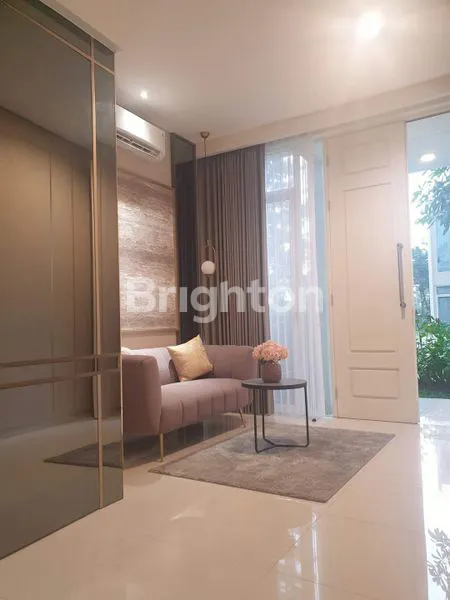 image RUMAH 2 LANTAI  DI MOSSEL BAY GRAND ISLAND PAKUWON CITY (2)