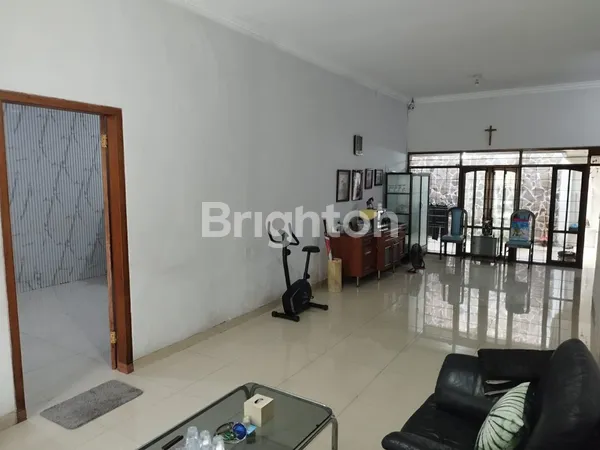 image  RUMAH KINIBALU DEKAT PETEMON, DEKAT ARJUNO, DEKAT JL DIPONEGORO (2)