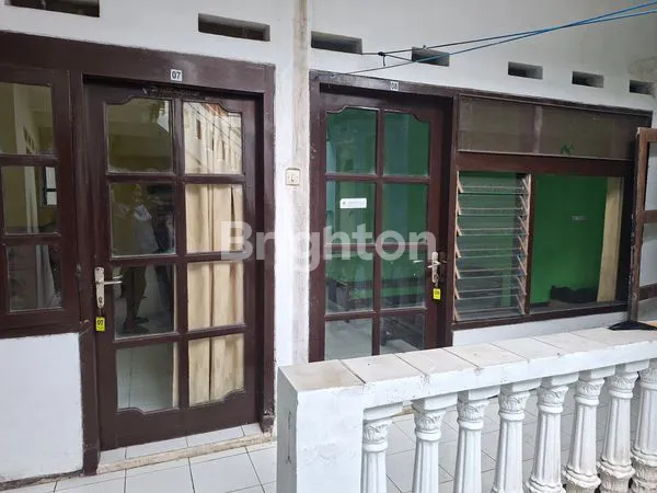 image RUMAH KOS STRATEGIS DI JL. LETJEN S PARMAN MALANG (6)