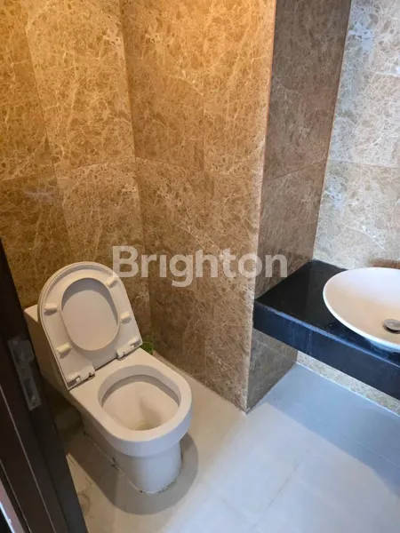 image  APARTEMEN GRAND SUNGKONO LAGOON  DEKAT MAYJEN SUNGKONO, DEKAT UWKS, DEKAT CIPUTRA WORLD (6)
