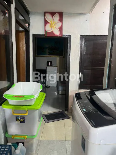 image RUMAH LANTAI SATU DENGAN TIGA KAMAR TIDUR, LOKASI STRATEGIS DEKAT TIARA MONANG MANING  DENPASAR BARAT\N (1)