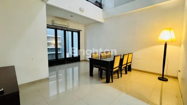 image HUNIAN STRATEGIS 4 KT DI KOMPLEK VILLA KELAPA DUA KEBON JERUK (7)