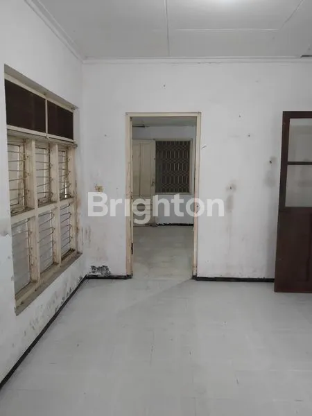 image DIJUAL / DISEWAKAN RUMAH PUCANG JAJAR (7)