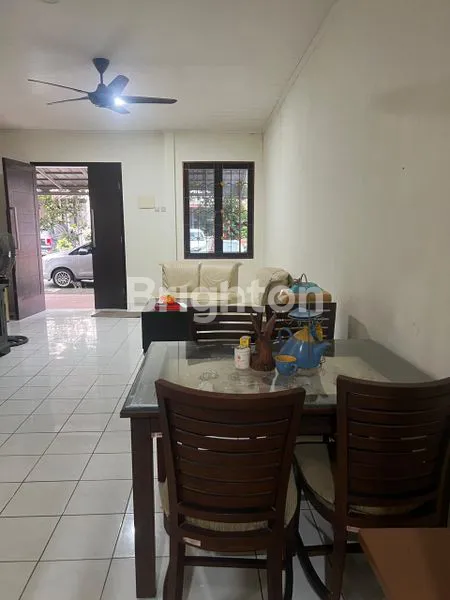 image RUMAH 2 LANTAI SHM DI LEGENDA WISATA, LT 119M² (2)