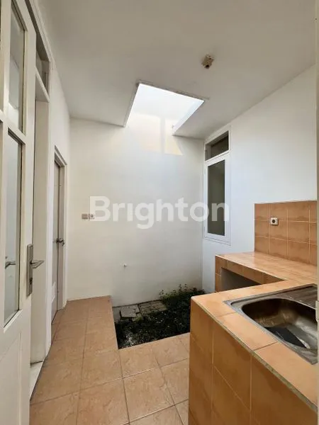 image RUMAH CANTIK HARGA PROMO KEMANG PRATAMA (5)