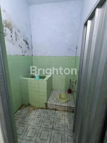 image RUMAH 2 LANTAI SEMI FURNISHED, LOKASI PUSAT KOTA (7)