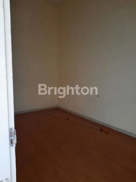 image HANYA RP. 580 JUTA DIJUAL CEPAT RUMAH DALAM KOMPLEK JALAN BRIG ZEIN HAMID  (7)