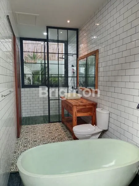 image BRAND NEW VILLA DI DHARMAWANGSA KUTUH (3)