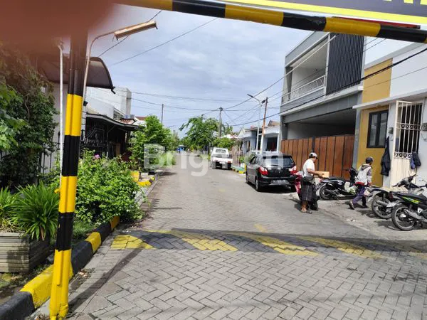 image MURAH RUMAH HITUNG TANAH RUNGKUT (2)