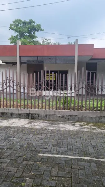 image RUMAH SIAP HUNI DEKAT PASAR UNGARAN (2)