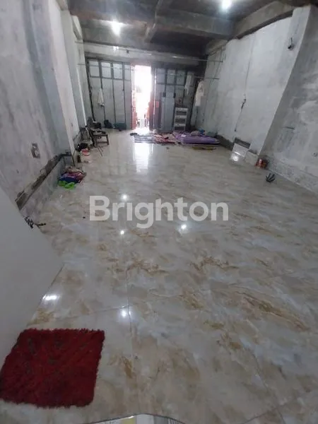 image RUKO 3 LANTAI AREA TIPES SOLO, DIJUAL SEADANYA (4)