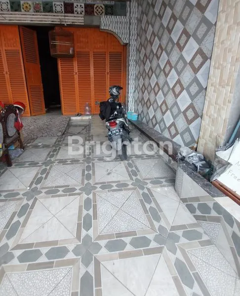 image RUKO 3 LANTAI AREA TIPES SOLO, DIJUAL SEADANYA (2)