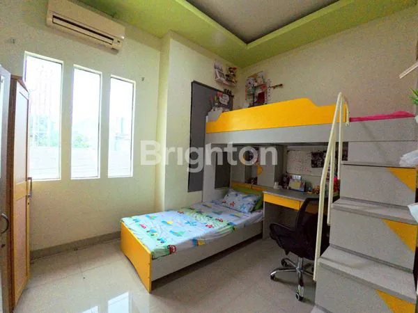image RUMAH 2 LT DURI KEPA MANGGA DKT GREENVILLE JAKARTA BARAT FURNISH (5)
