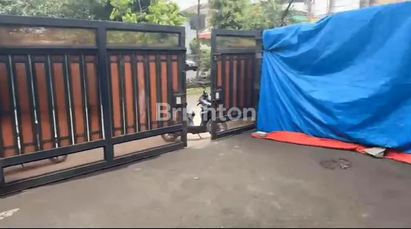 image GUDANG STRATEGIS PEGADUNGAN KALIDERES JAKARTA BARAT (5)