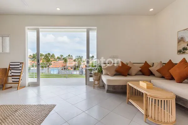 image WELCOME TO YOUR TROPICAL OASIS IN BERAWA - BALI  (1)