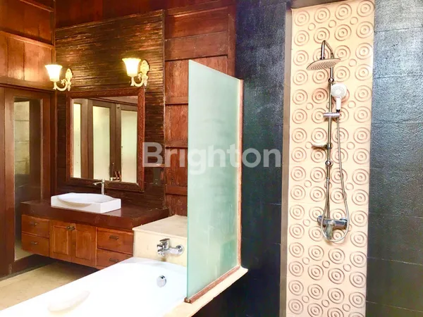 image  VILLA PRIVATE POOL DI SANUR – FULL FURNISHED, TENANG & SIAP LONG STAY DI KUTAT LESTARI (4)