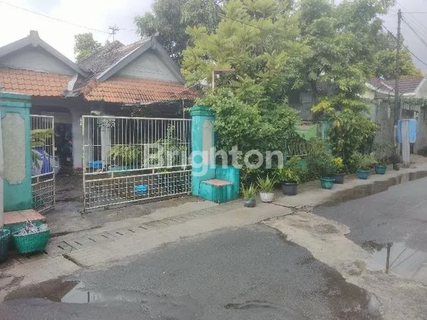 image RUMAH NYAMAN DIPUSAT KOTA SOLO (4)