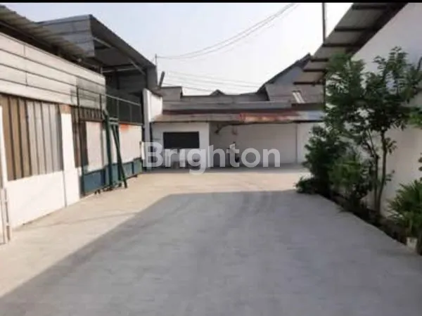 image GUDANG AREA KALIABANG TENGAH KOTA BEKASI (5)