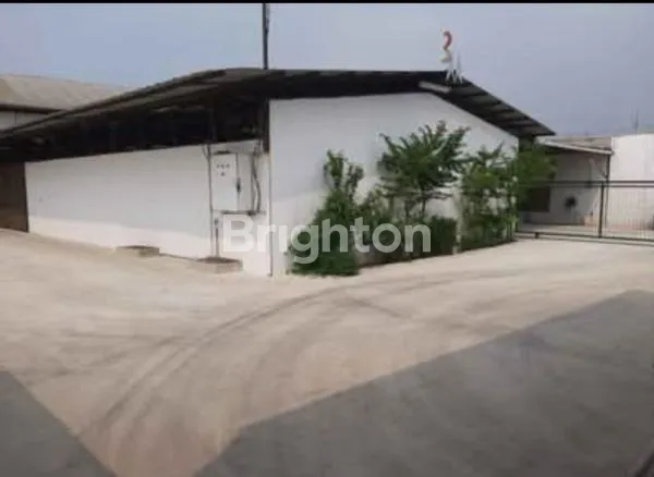 image GUDANG AREA KALIABANG TENGAH KOTA BEKASI (4)