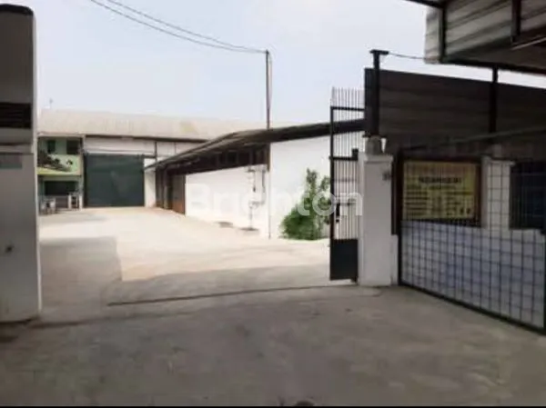 image GUDANG AREA KALIABANG TENGAH KOTA BEKASI (3)