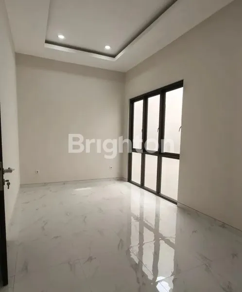 image RUMAH BARU 2 LANTAI PANTAI MENTARI, KENJERAN, SURABAYA TIMUR.\N DEKAT RAYA KENJERAN - PAKUWON CITY - MERR - BABATAN PANTAI - GADING PANTAI, DLL. (6)