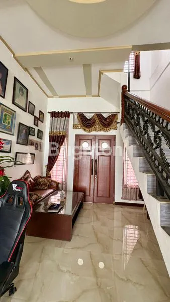 image DIJUAL RUMAH MEWAH DI MEDAN TIMUR (8)