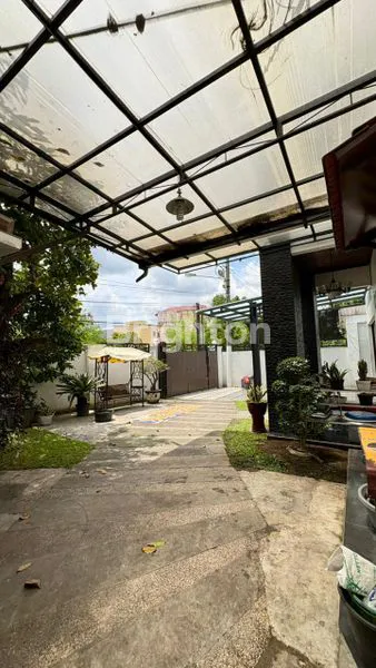 image DIJUAL RUMAH MEWAH DI MEDAN TIMUR (5)