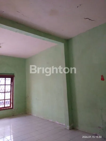 image \UD83C\UDFE1 DIJUAL CEPAT – RUMAH GANDENG PERLU RENOVASI, SATU SERTIFIKAT (4)
