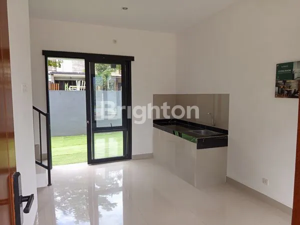 image LAST JEWEL IN BATU CITY (2)