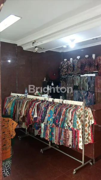 image TOKO USAHA TANAH ABANG BLOK AURI JAKARTA PUSAT (4)