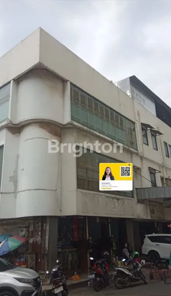 image TOKO USAHA TANAH ABANG BLOK AURI JAKARTA PUSAT (1)