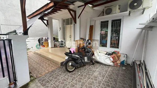 image RUMAH 2 KAMAR TIDUR SEMI FURNISH  – DENPASAR  UTARA , BALI (2)
