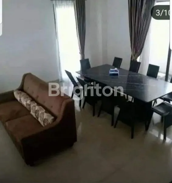 image DIJUAL RUMAH MEWAH ADA KOLAM RENANG DI JAKSEL (3)