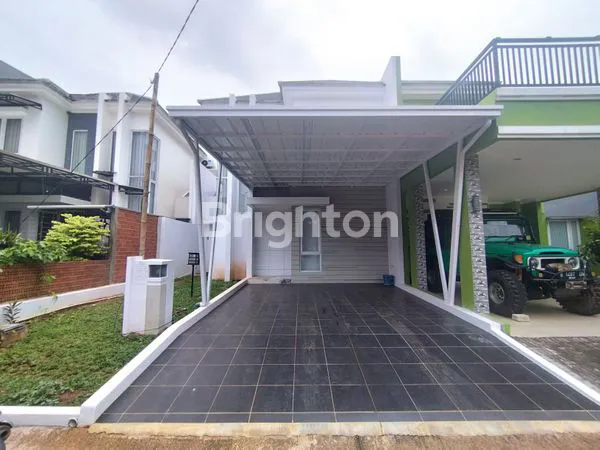 image RUMAH 2 LANTAI SIAP HUNI LT=144 LB=200 CLUSTER KOTA WISATA CIBUBUR (1)