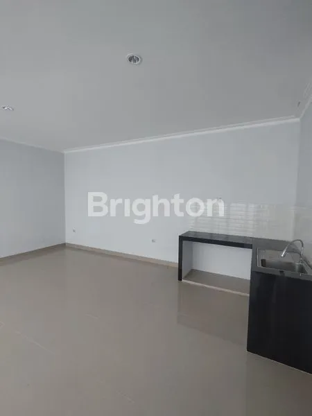 image RUMAH 2 LANTAI SIAP HUNI LT=144 LB=200 CLUSTER KOTA WISATA CIBUBUR (3)