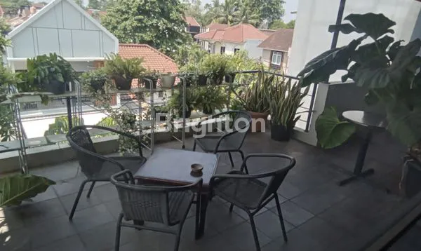 image RUMAH 3 LANTAI DI RAFFLES HILLS CIBUBUR\N (5)