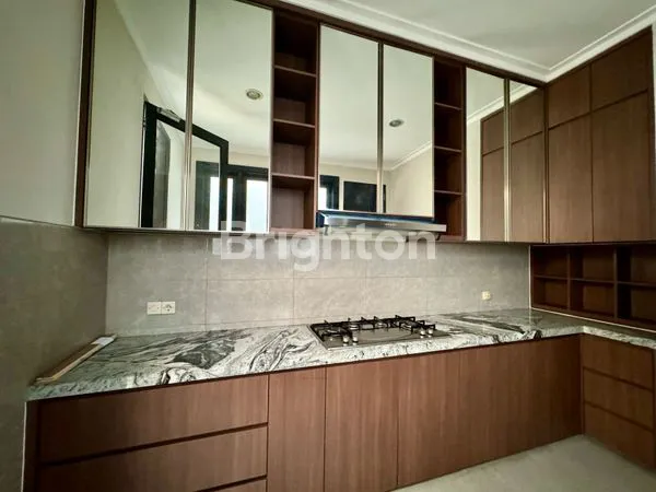 image DISEWAKAN RUMAH GRAHA BLOK U HOOK FULL FURNISHED  (6)