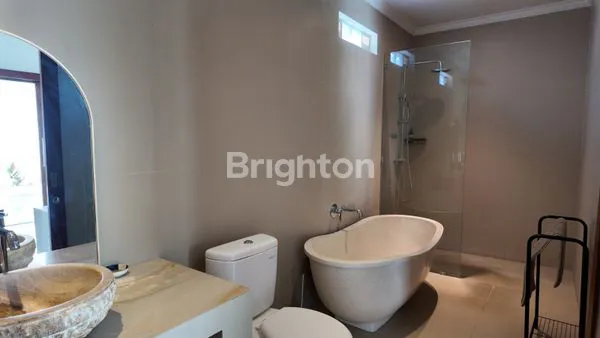 image DISEWAKAN VILLA MEWAH FULL FURNISHED DI CANGGU  (2)