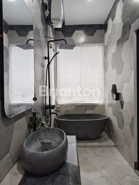 image DIJUAL RUMAH DI SIDOMOYO GODEAN (7)