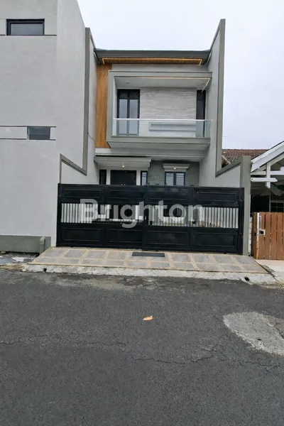 image RUMAH NEW GRESS NGINDEN INTAN TIMUR SURABAYA DEKAT ARAYA JALAN MERR MANYAR INDAH (1)